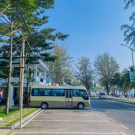 Sea Breeze Resort Sihanoukville Exterior foto