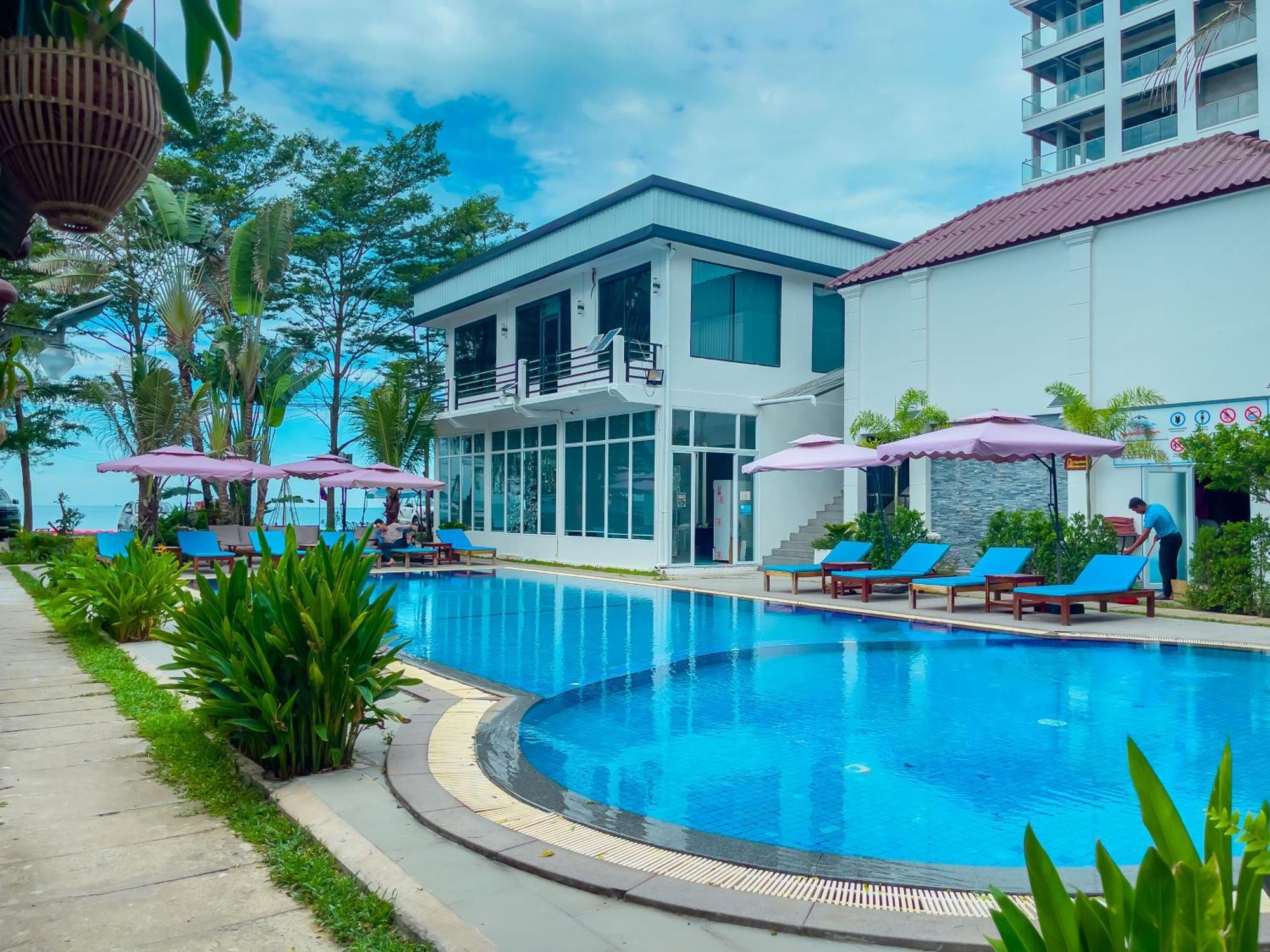 Sea Breeze Resort Sihanoukville Exterior foto